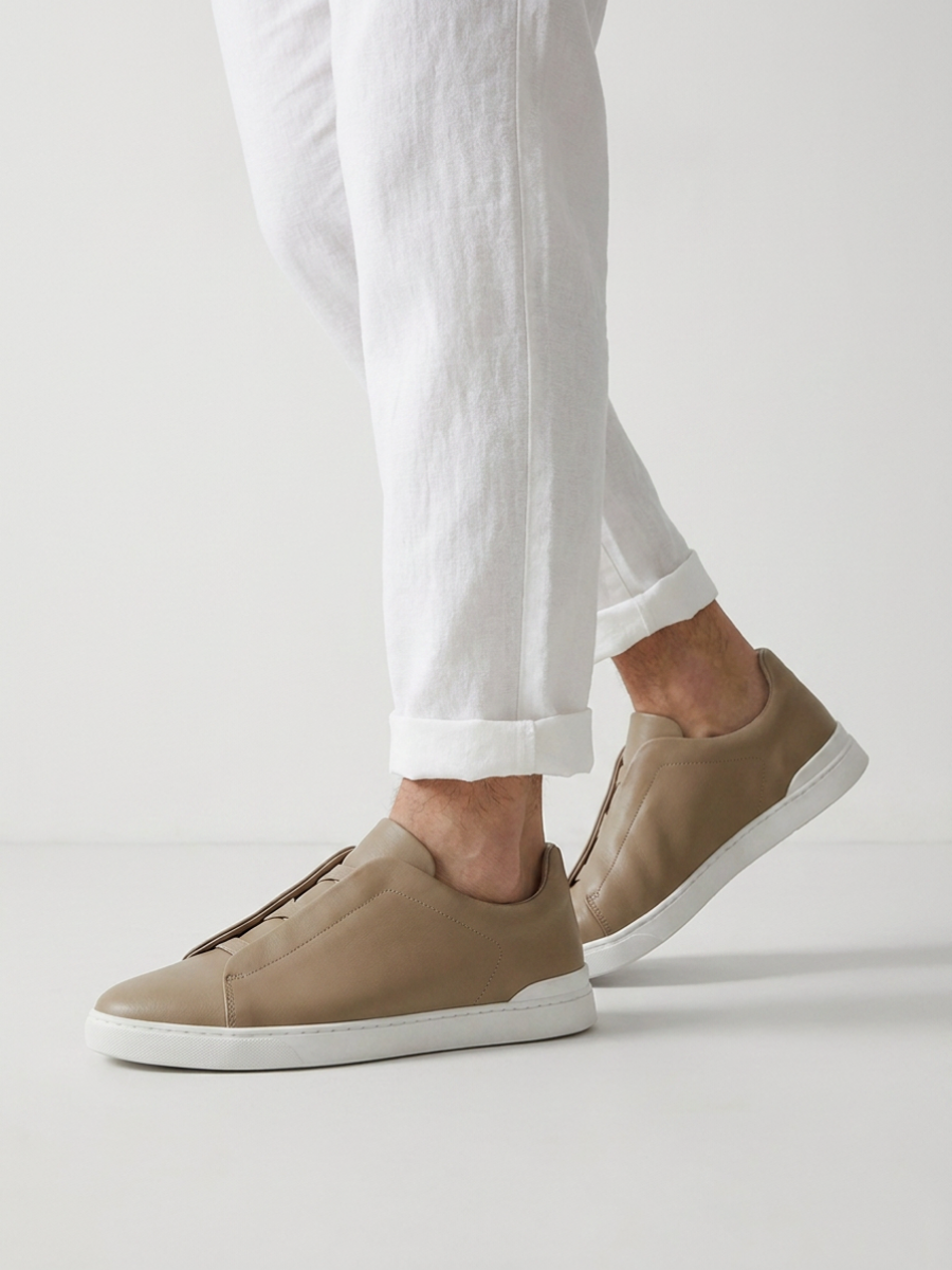 Khaki Monaco